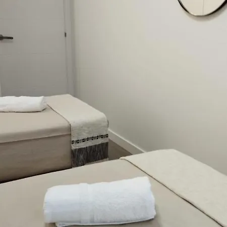 Con Bano Privado Pensión *